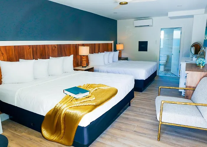 Motel Ivory Sands Beach Suites 2*